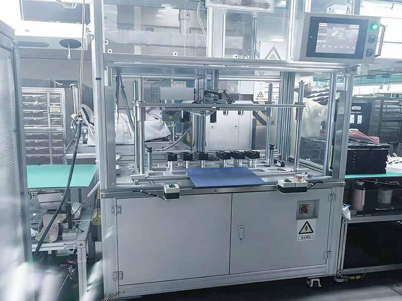 车种热铆接设备